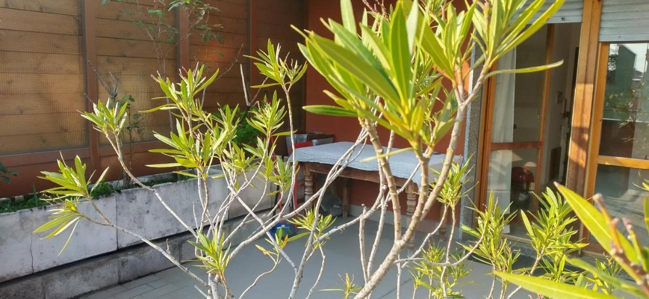 Meraviglioso Super Attico Con Terrazza Milan Luaran gambar